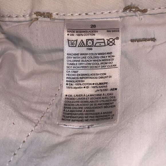 Men’s Shorts   - Picture 4 of 7